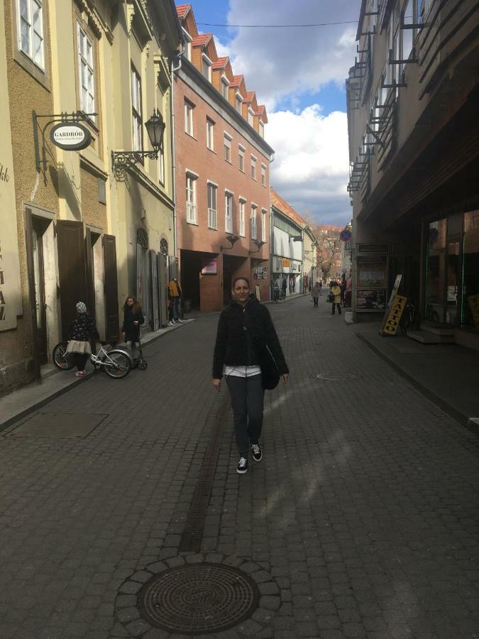 B&B Apartman Eger Exteriör bild